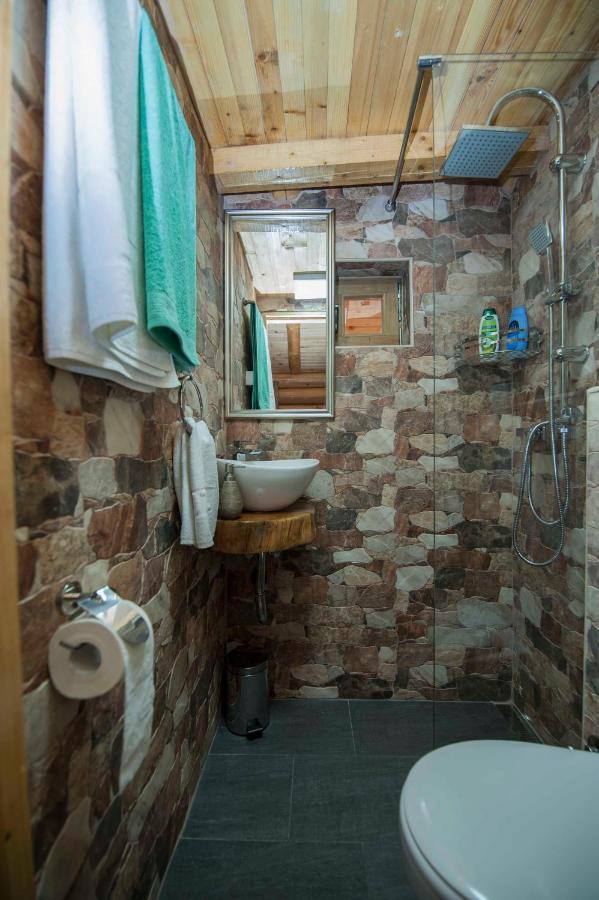 Studio - Apartmani Brvnare 特雷比涅 外观 照片